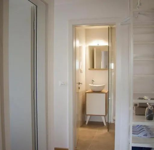 Chang Thai * ليوبليانا