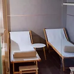 Chang Thai Apartment *